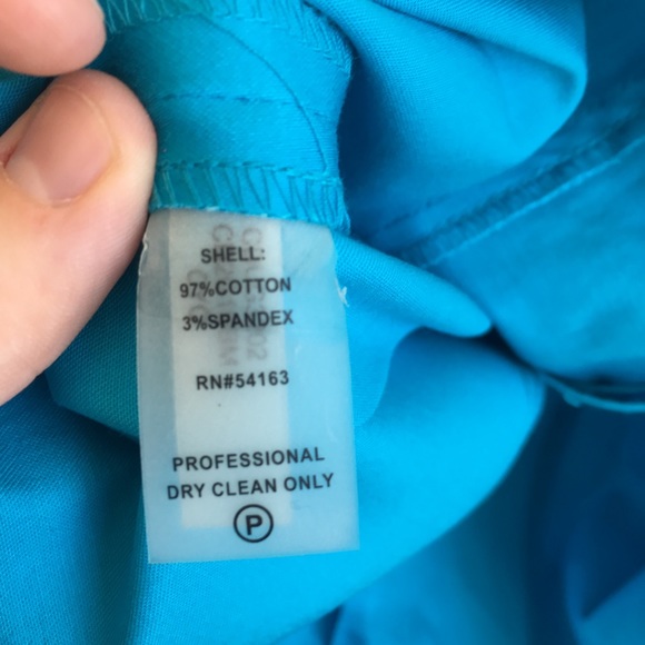 Calvin Klein Button Down Sleeveless Ruffle dress - Picture 6 of 6